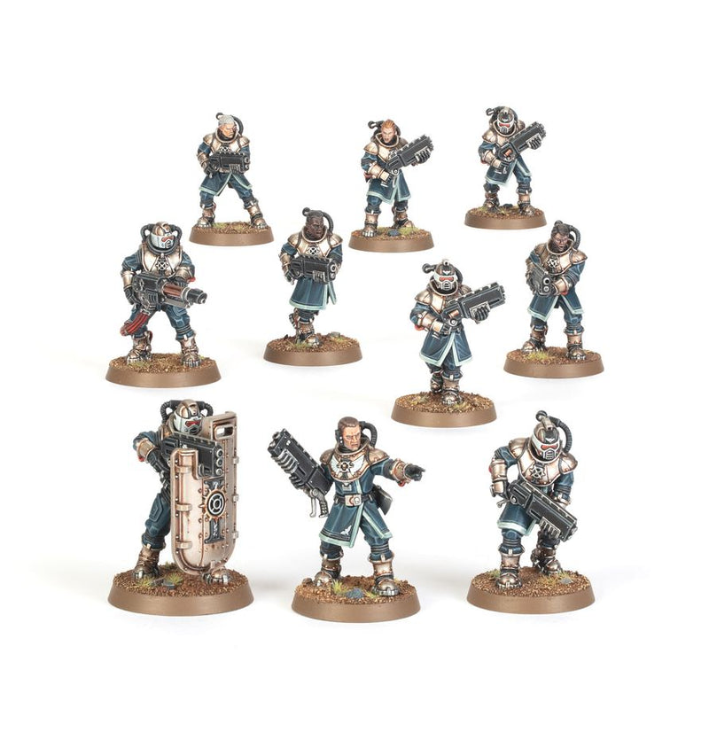 Imperial Agents: Imperial Navy Breachers [Pre-Order] 2026-08-08